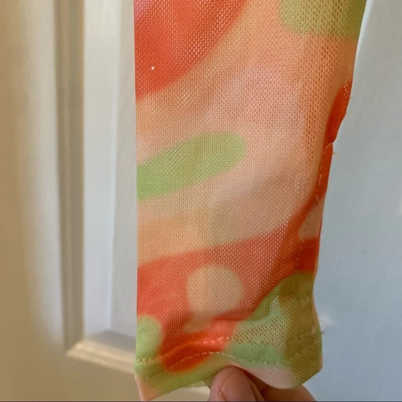Princess Polly Funky 90's Style Sheer Too Floating Sleeves Tie Dye Orange Yellow - Picture 8 of 8
